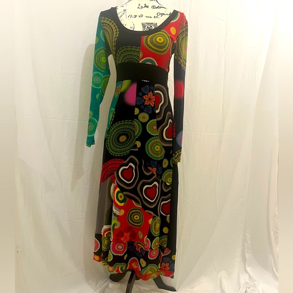 Desigual dress medium with appliqués EUC - Picture 1 of 12